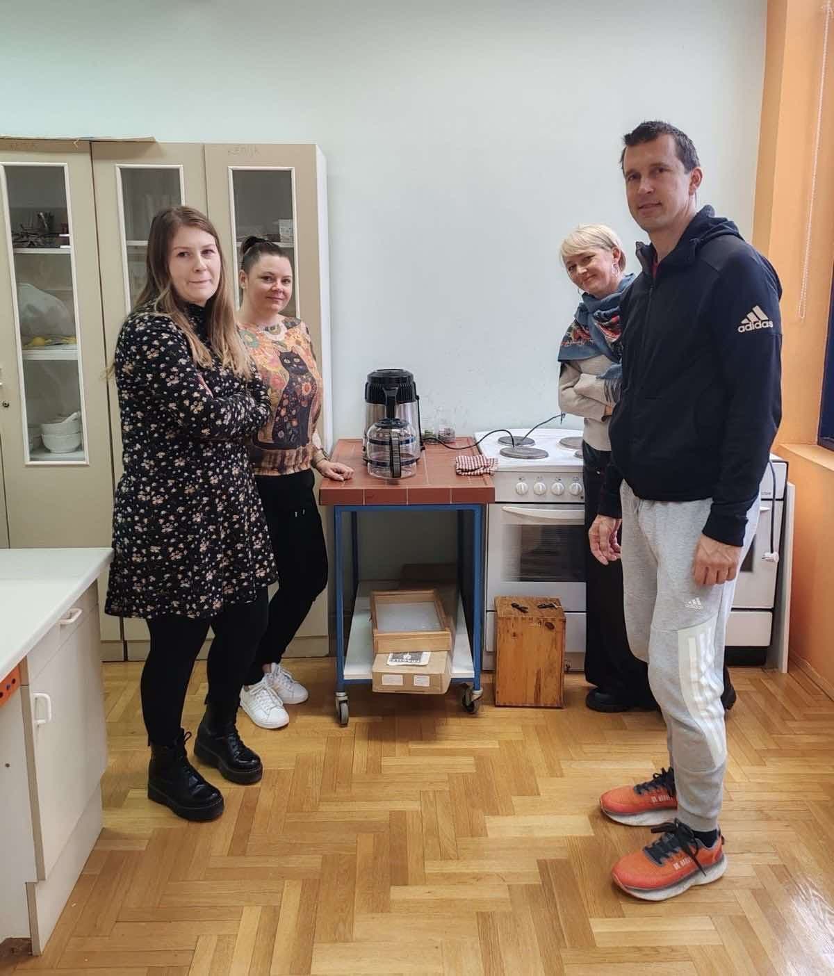 Job shadowing - Osnovna šola dr. Jožeta Pučnika, Črešnjevec, Slovenia - photo 2